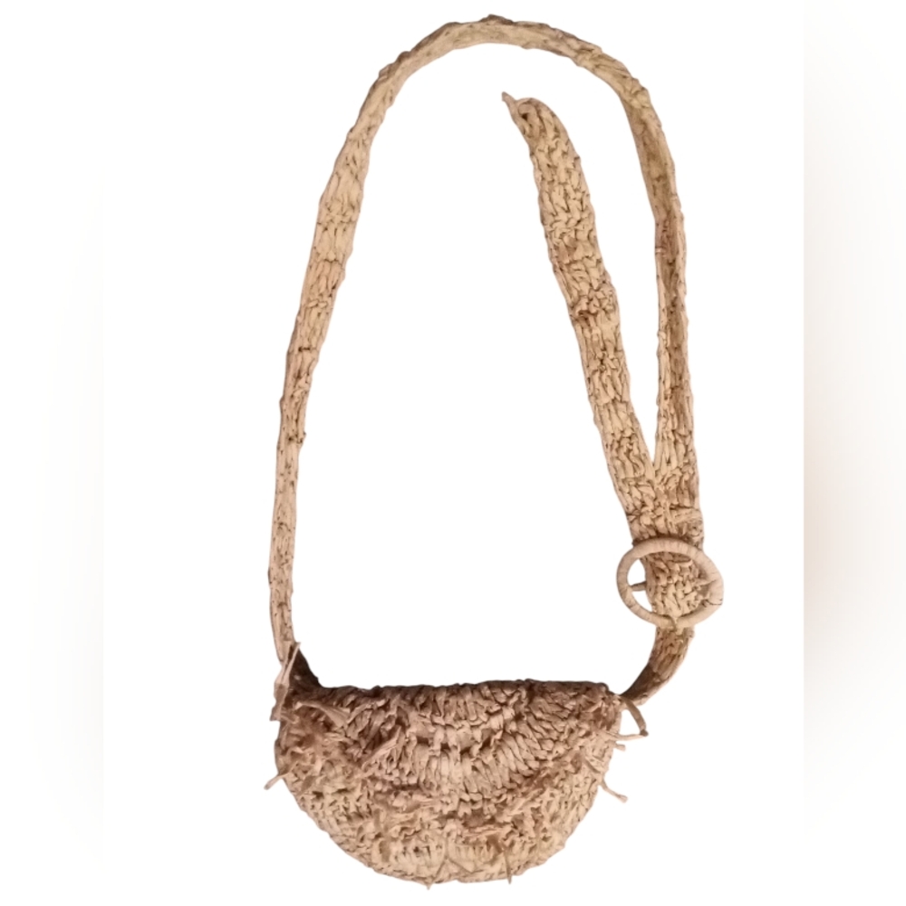 Anthropologie Knitted Paper Small Shoulder Purse Khaki Made In India  Fringe